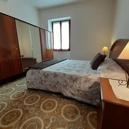 Casa Ombrina בית אירוח *