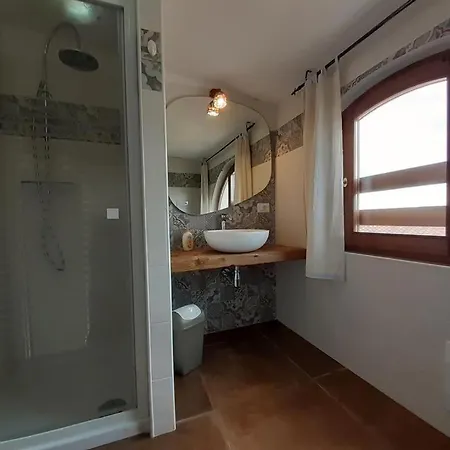 Casa Ombrina Ubytování v soukromí Orosei